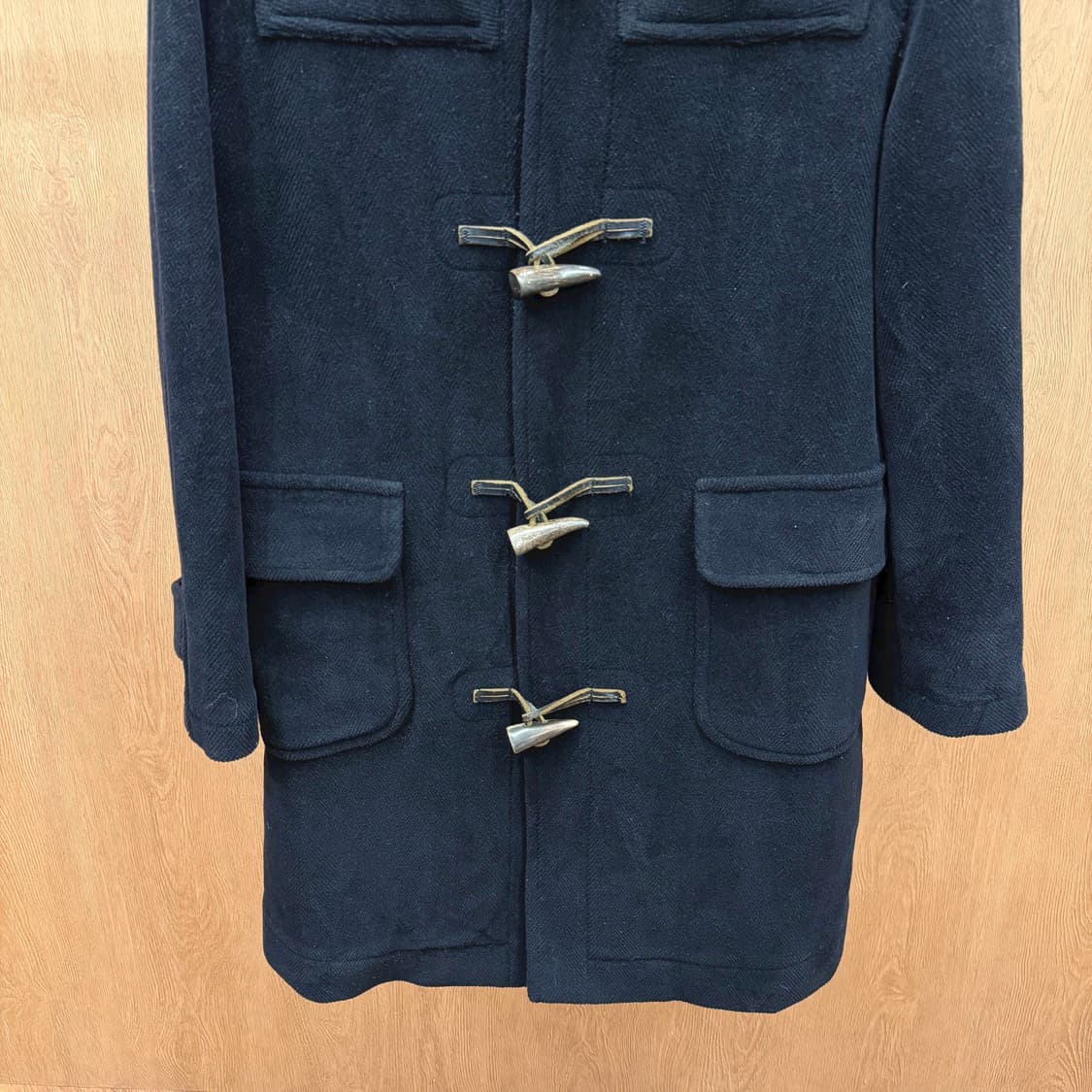 폴스미스 런던 코듀로이 후드 더플 코트 토글 버튼 디테일 레귤러핏 블랙 상품이미지5