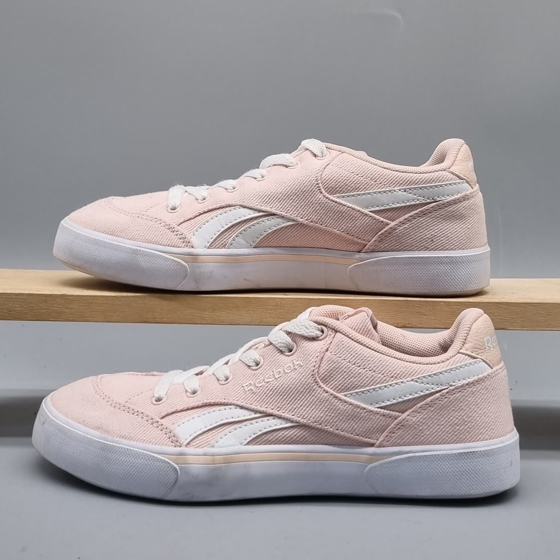 리복 연핑크 여성운동화230  상품이미지1