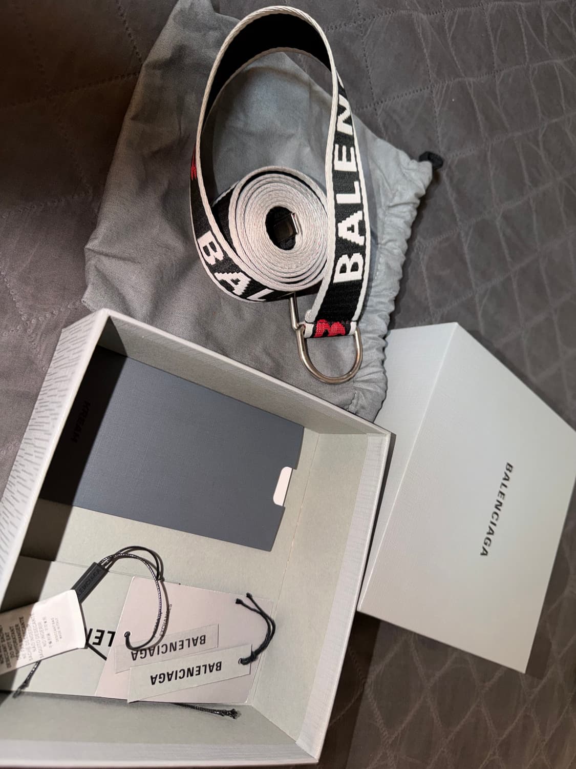 발렌시아가 D링 벨트 그레이/레드 OS 상품이미지3