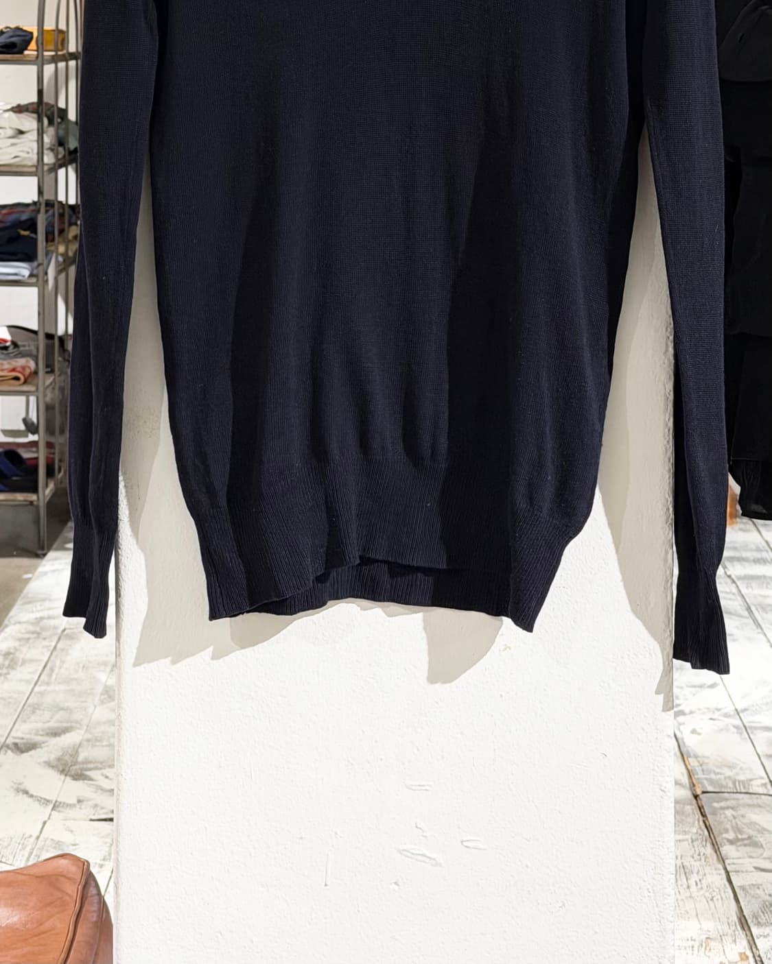 mm6 네이비 투 브이넥 스웨터 상품이미지5