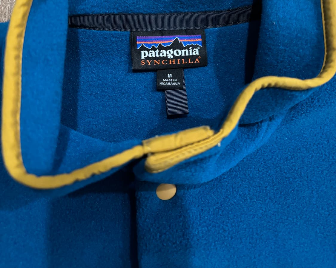 파타고니아 신칠라 언더워터 블루 m 사이즈 판매합니다. 상품이미지3