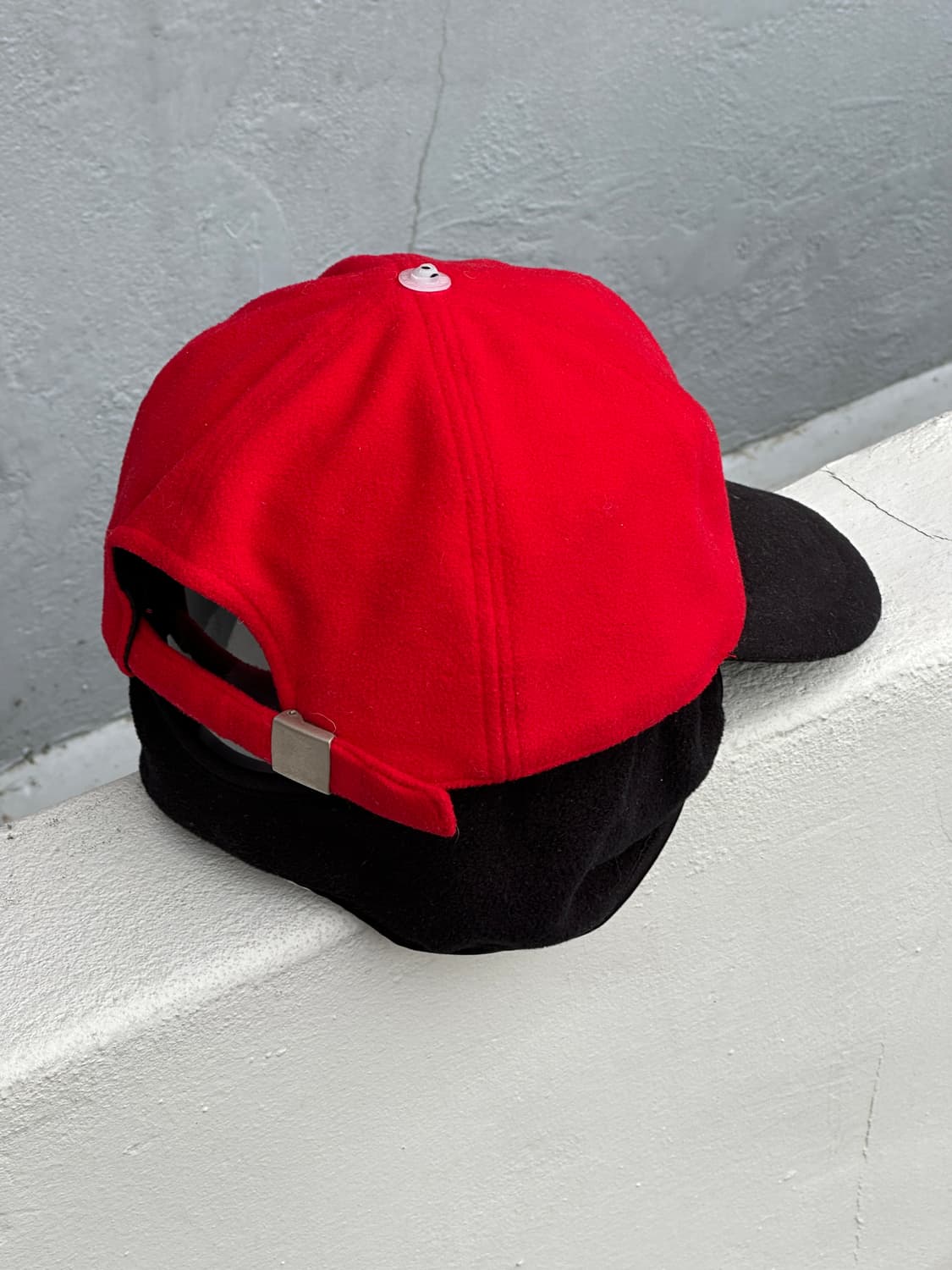 [M] 블랙야크 로고 플리스 볼캡 모자 트루퍼 디테일 상품이미지5