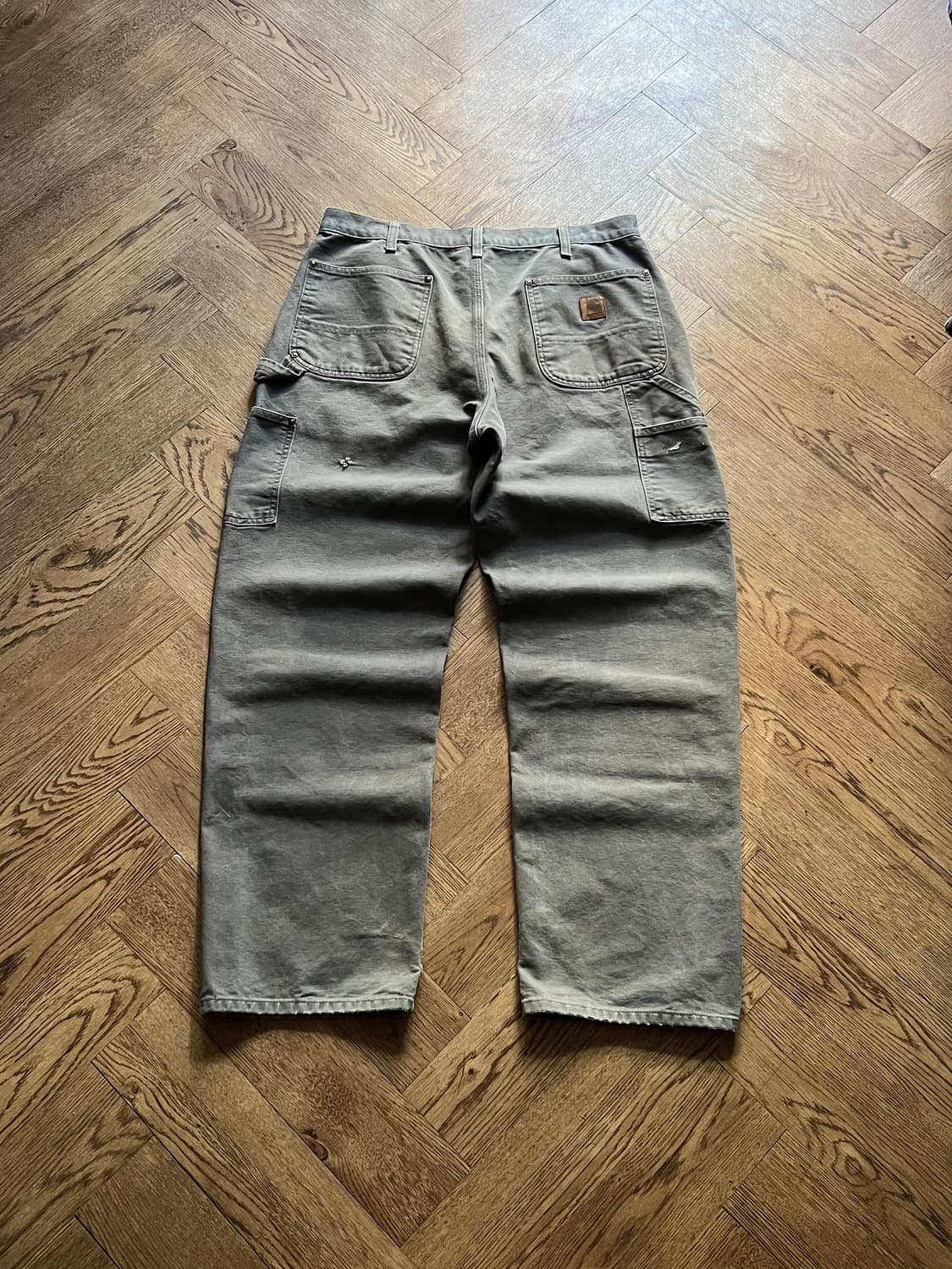 [34]칼하트 USA 더티워싱 차콜그레이 더블니 워크 팬츠 상품이미지2