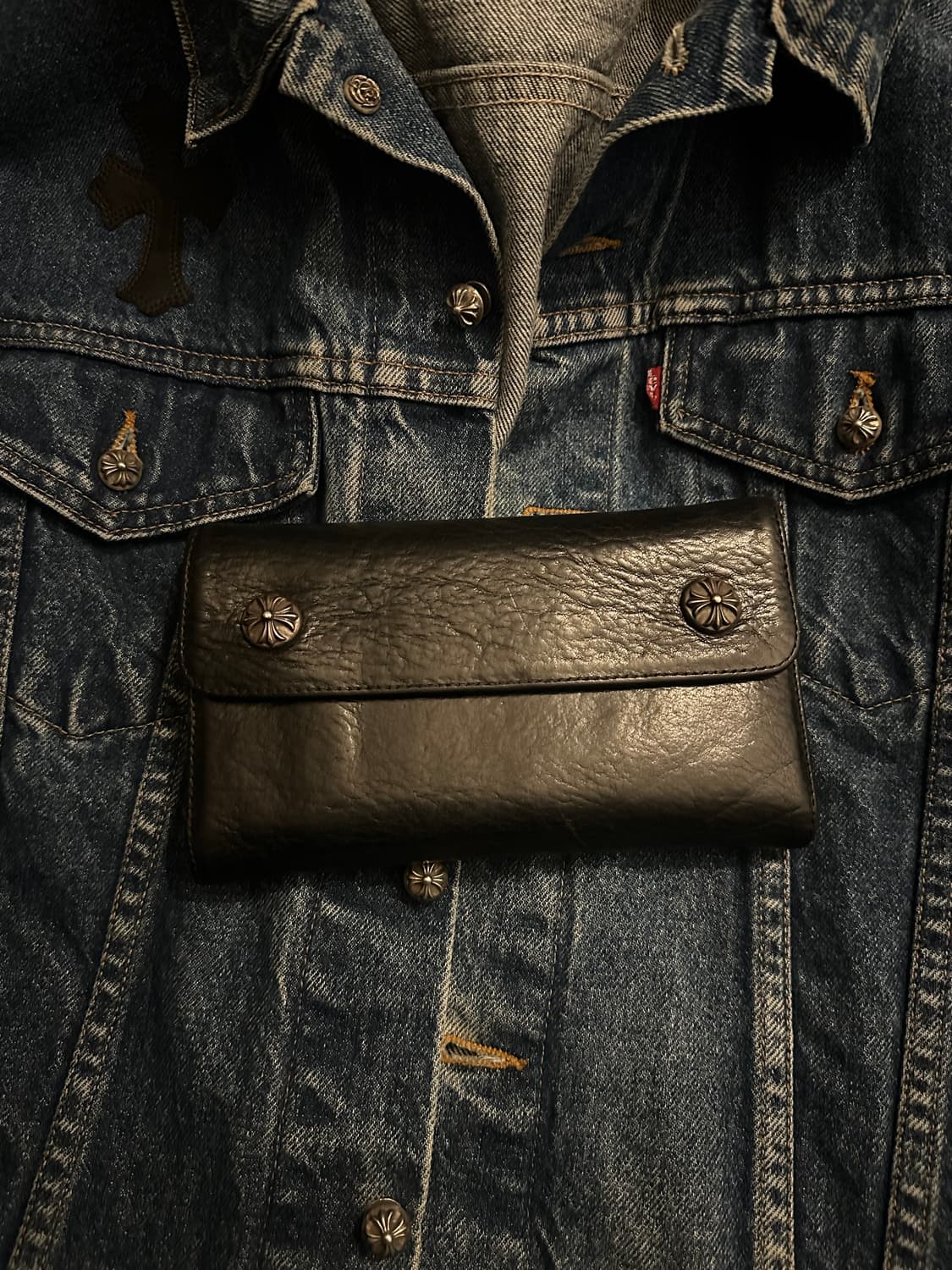 크롬하츠 웨이브 크로스 레더 장지갑 상품이미지1