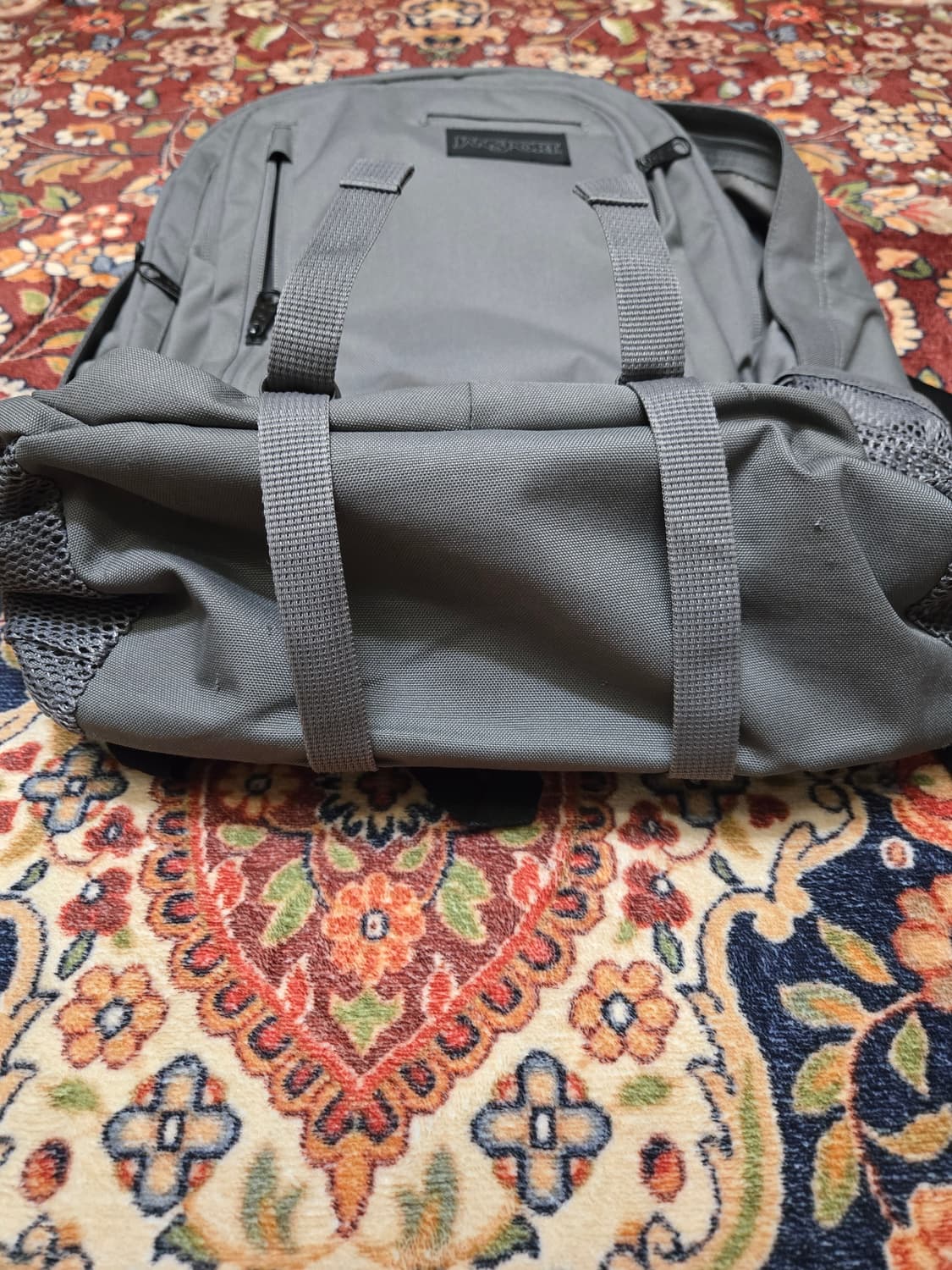 [JANSPORT] 잔스포츠 엔보이(ENVOY) 백팩 - 그레이 상품이미지4