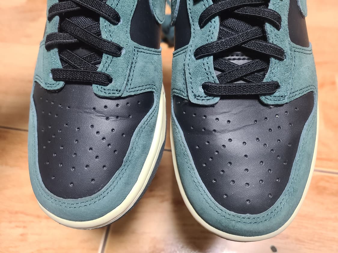 나이키 덩크하이 프리미엄 스푸르스 260 상품이미지2