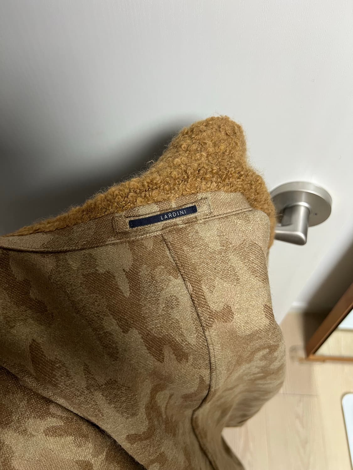 라르디니 밀리터리 자켓 판매합니다 상품이미지5