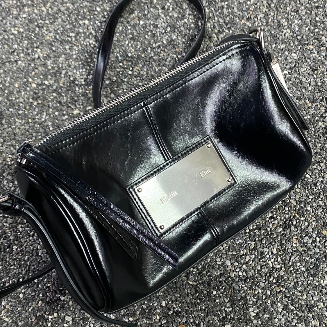 마뗑킴 버클 스트랩 블랙 숄더백 B4377 상품이미지3