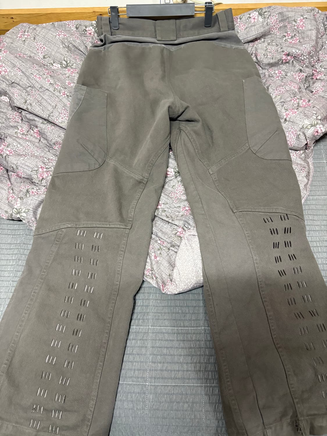 S) 이그노타 코어13 자일로 팬츠 올리브차콜 판매해요. 상품이미지2