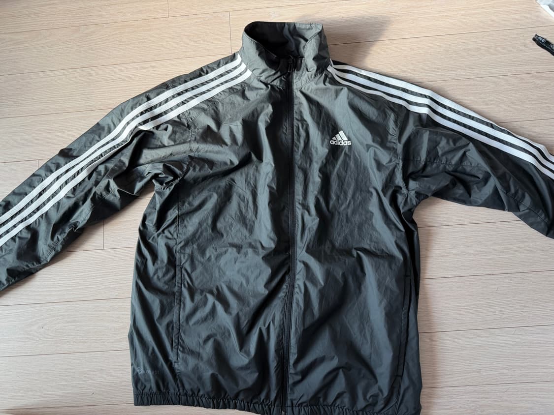 아디다스 바람막이 상품이미지3