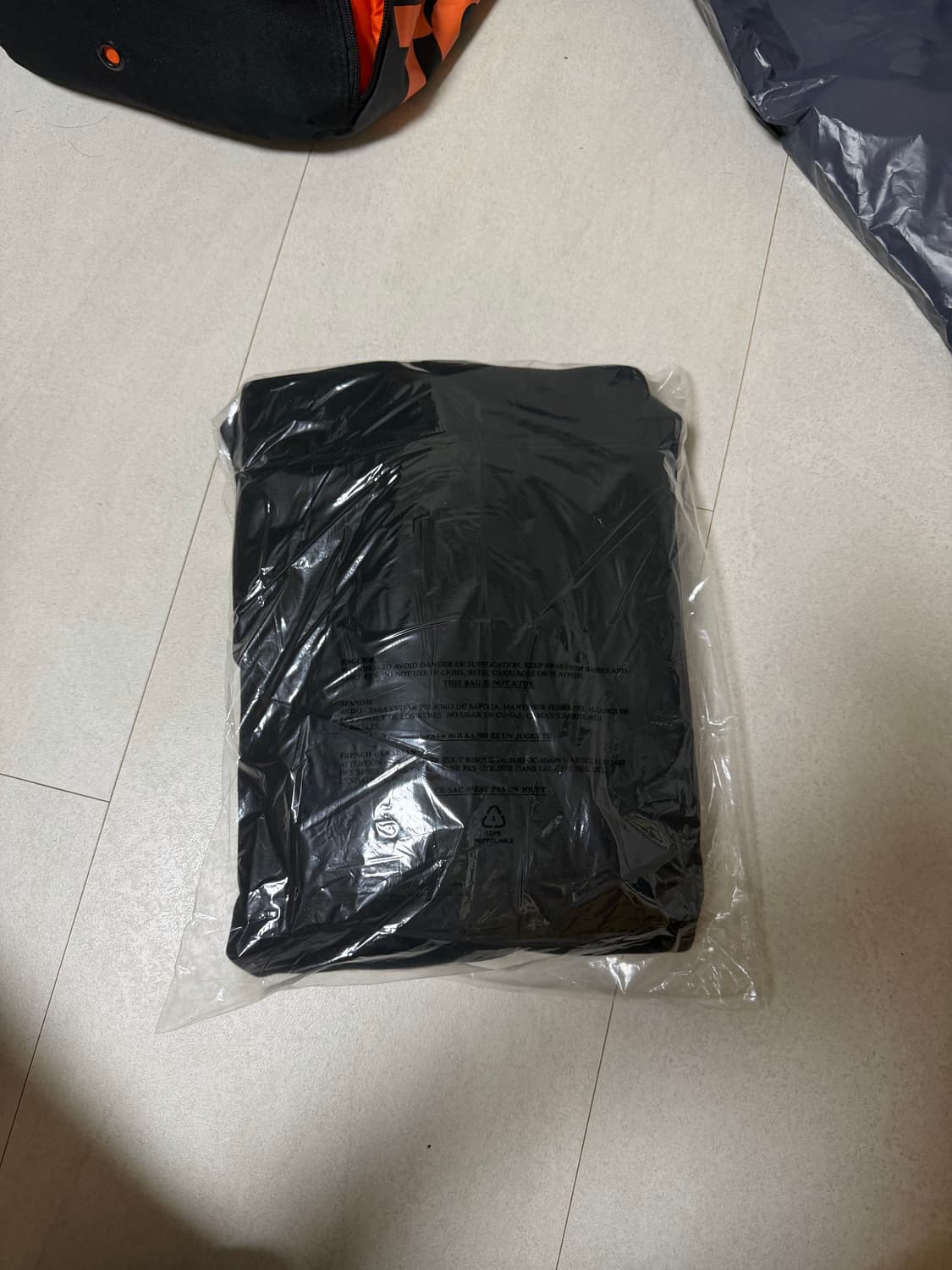 Fuct 오발 후드 상품이미지4