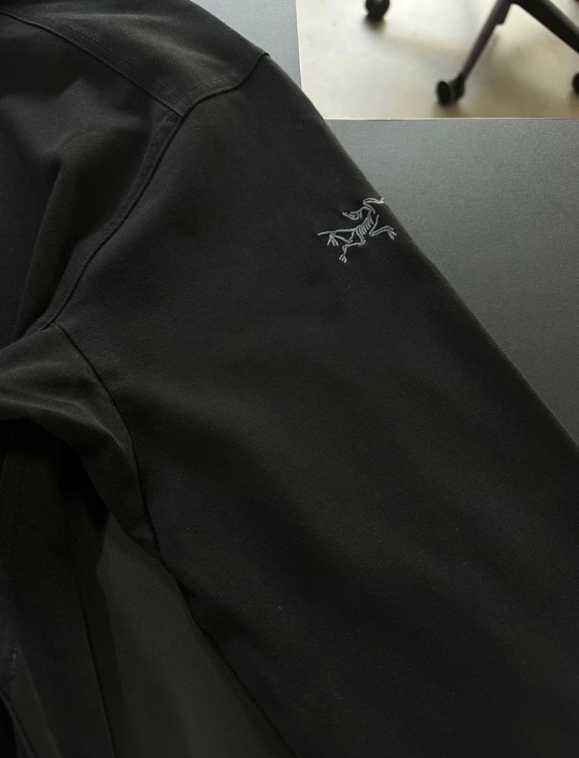 아크테릭스 캡티드 롱슬리브 상품이미지3