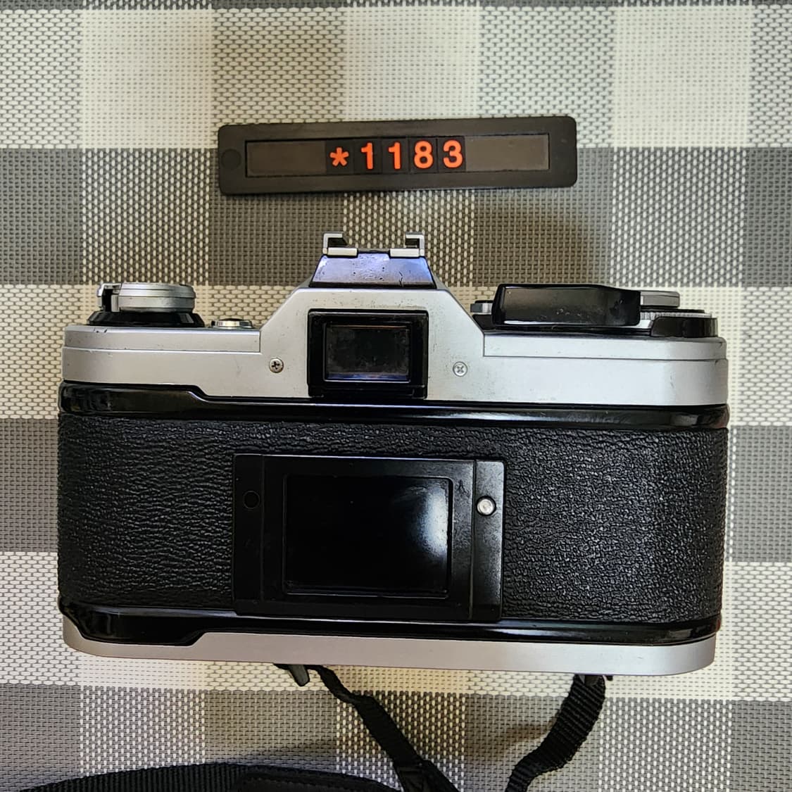 캐논 AE-1 필름카메라 실버바디 1.4 단렌즈 상품이미지4