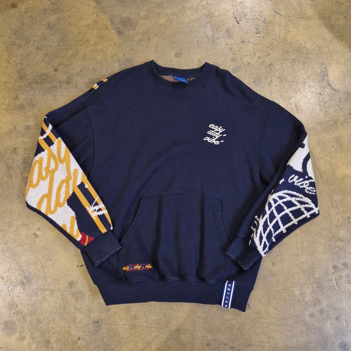 로맨틱 크라운 니트 배색 맨투맨 M~XL 상품이미지5