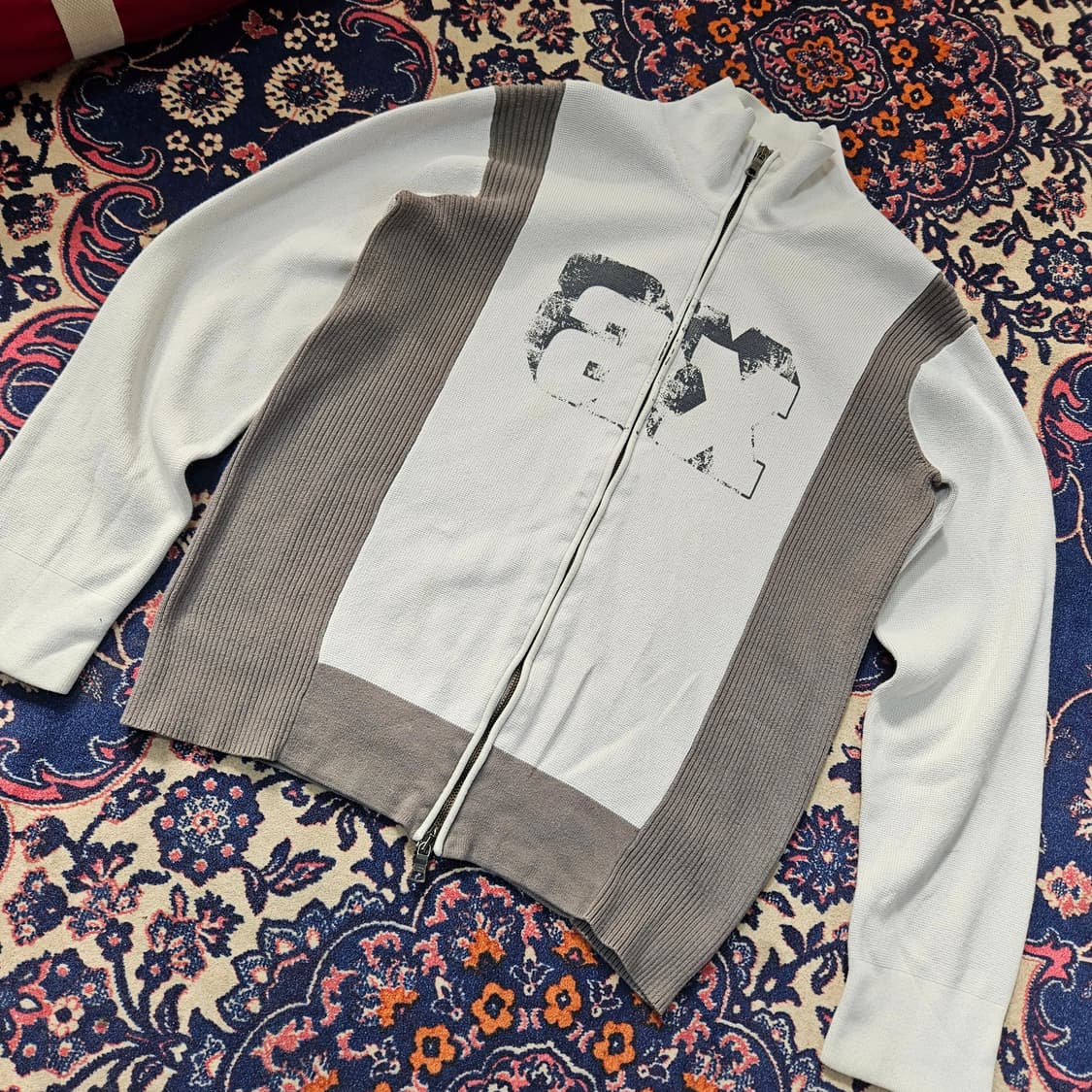 알마니익스체인지  Y2k 프린팅 하이넥 집업 자켓 상품이미지3