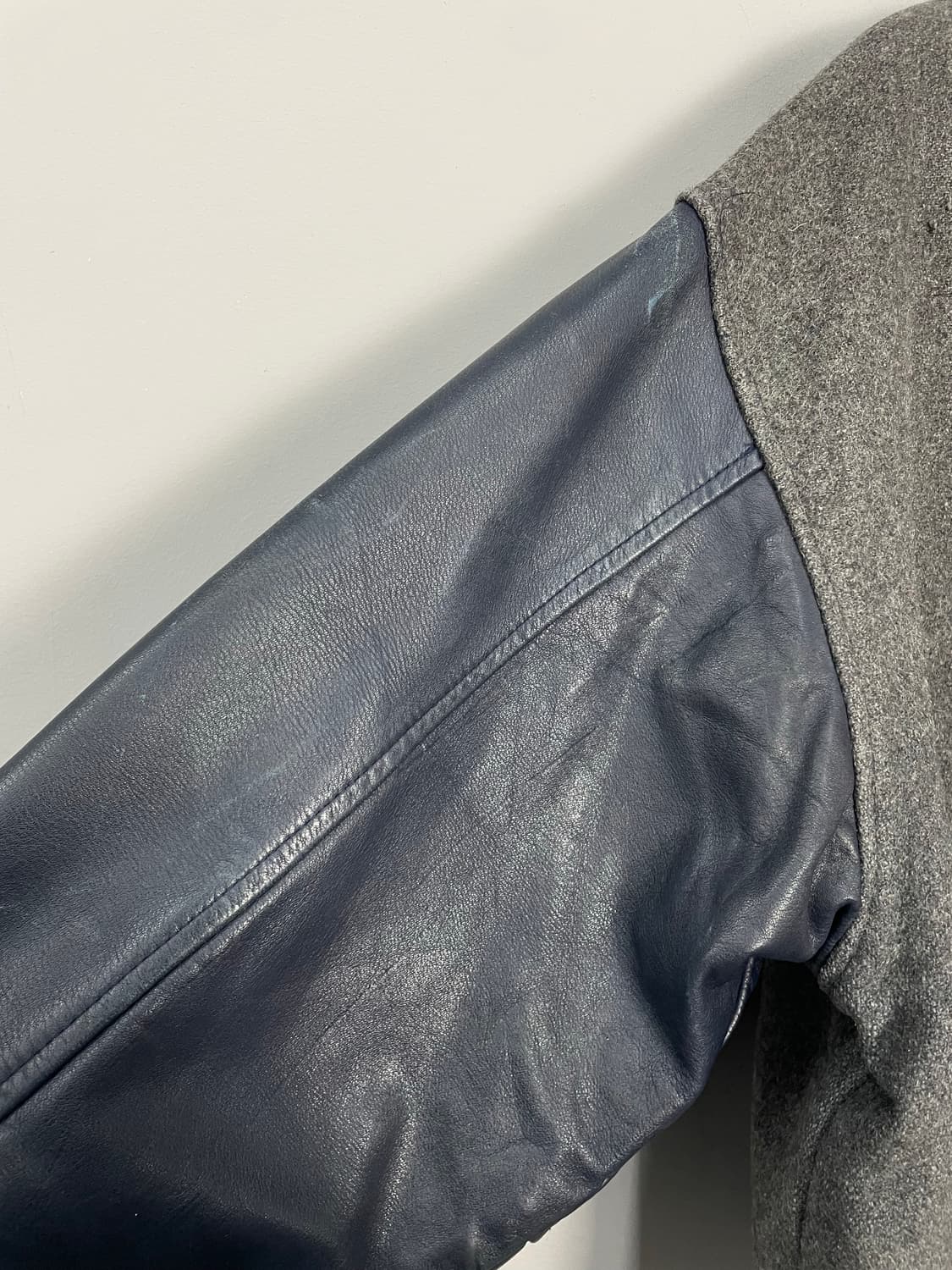 리복 90s 올드스쿨 레더 모직 배색 바시티 자켓 H2246 상품이미지7