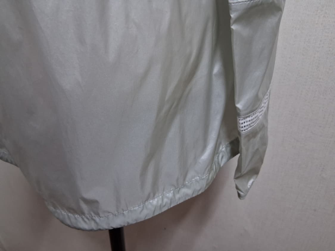 MONT BELL 몽벨 여성 바람막이점퍼 55표기S 상품이미지8