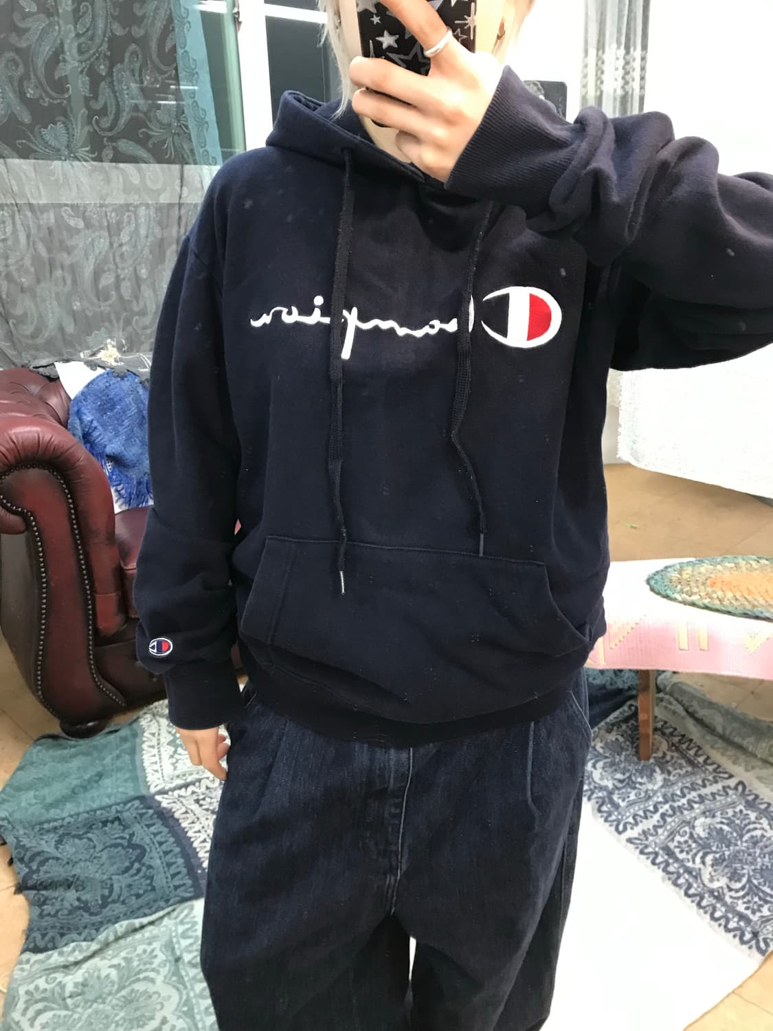 챔피온 빅로고 네이비 후드티 상품이미지2