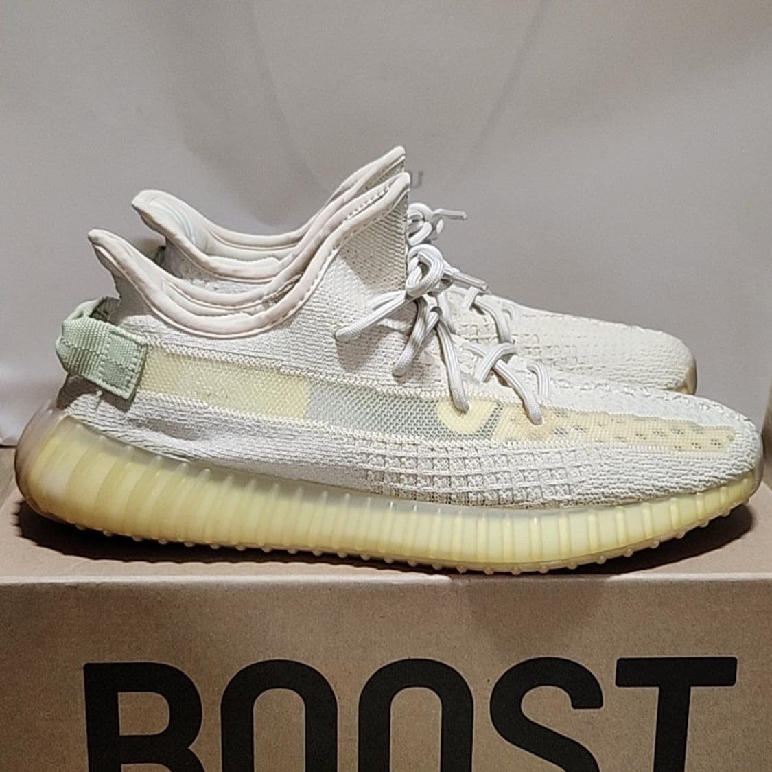 아디다스 이지부스트 285 플랙스 350 상품이미지3