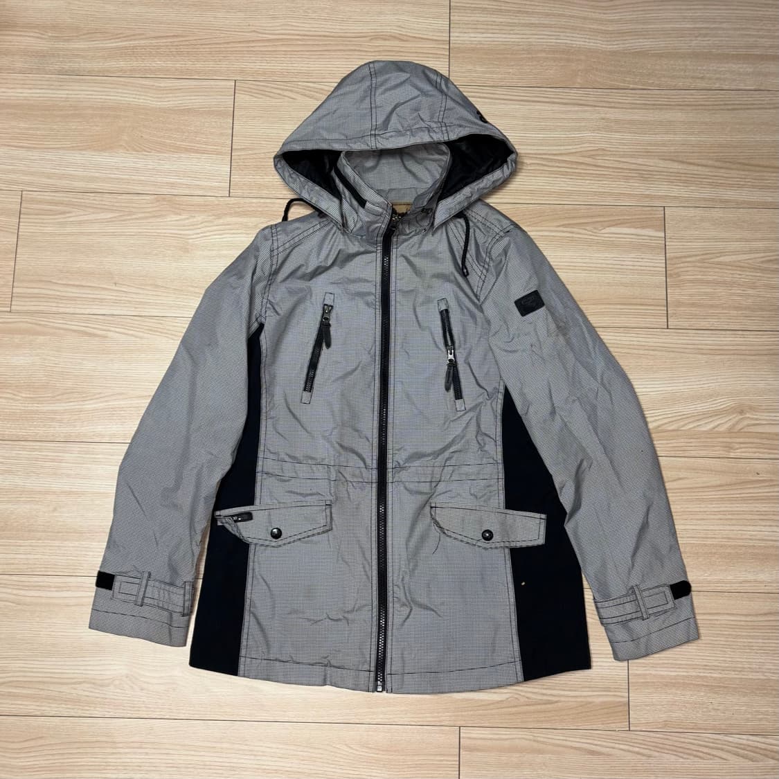 센터폴 여성 체크 바람막이 상품이미지1