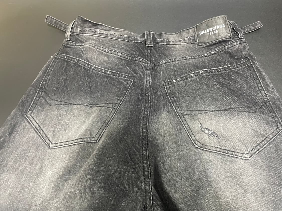 발렌시아가 배기 디스트레스드 워싱진 뎀나 베트멍 32 상품이미지8