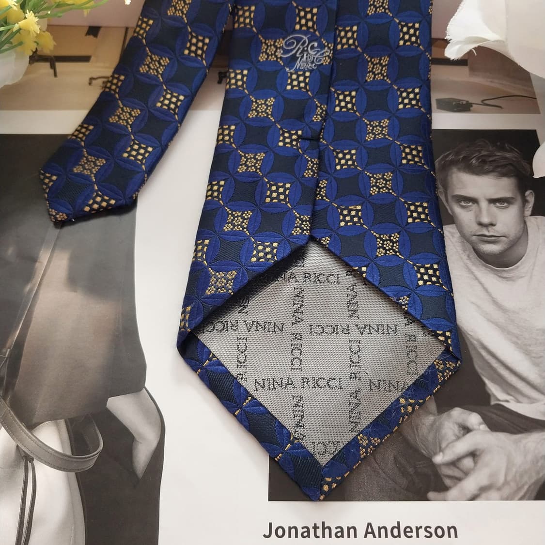 니나리치 실크 네이비 기하 패턴 넥타이 9.3cm A+등급 K1340
 상품이미지8