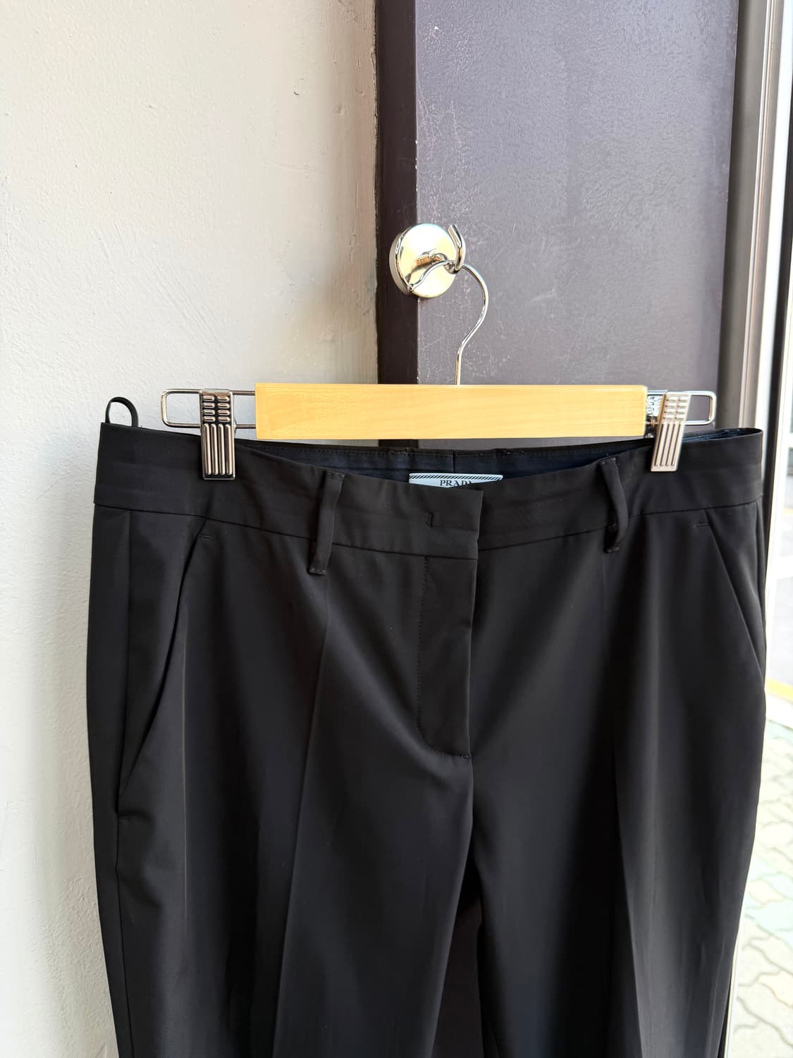 .42/ 프라다 백로고 패치 슬랙스 팬츠 상품이미지3