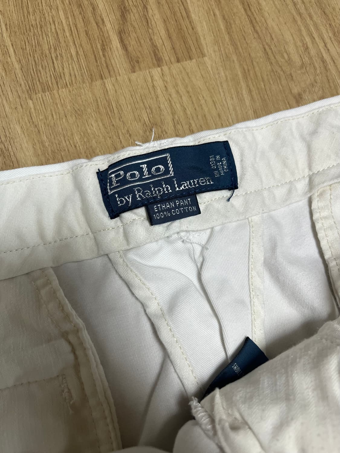 폴로 랄프로렌 투턱 클래식 치노팬츠 상품이미지2