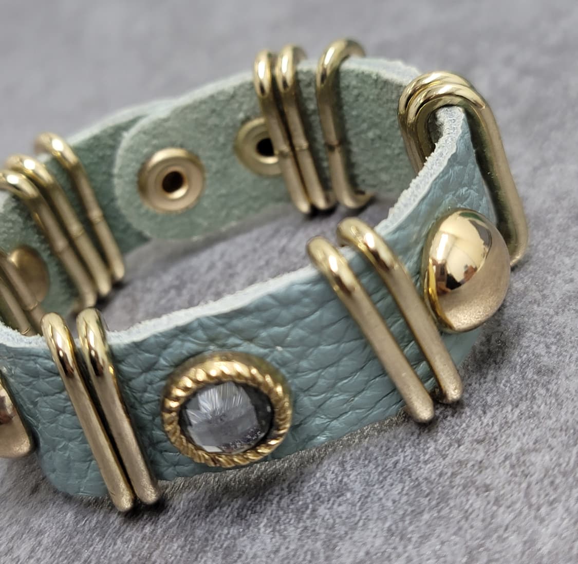 vintage leather bracelet 상품이미지1