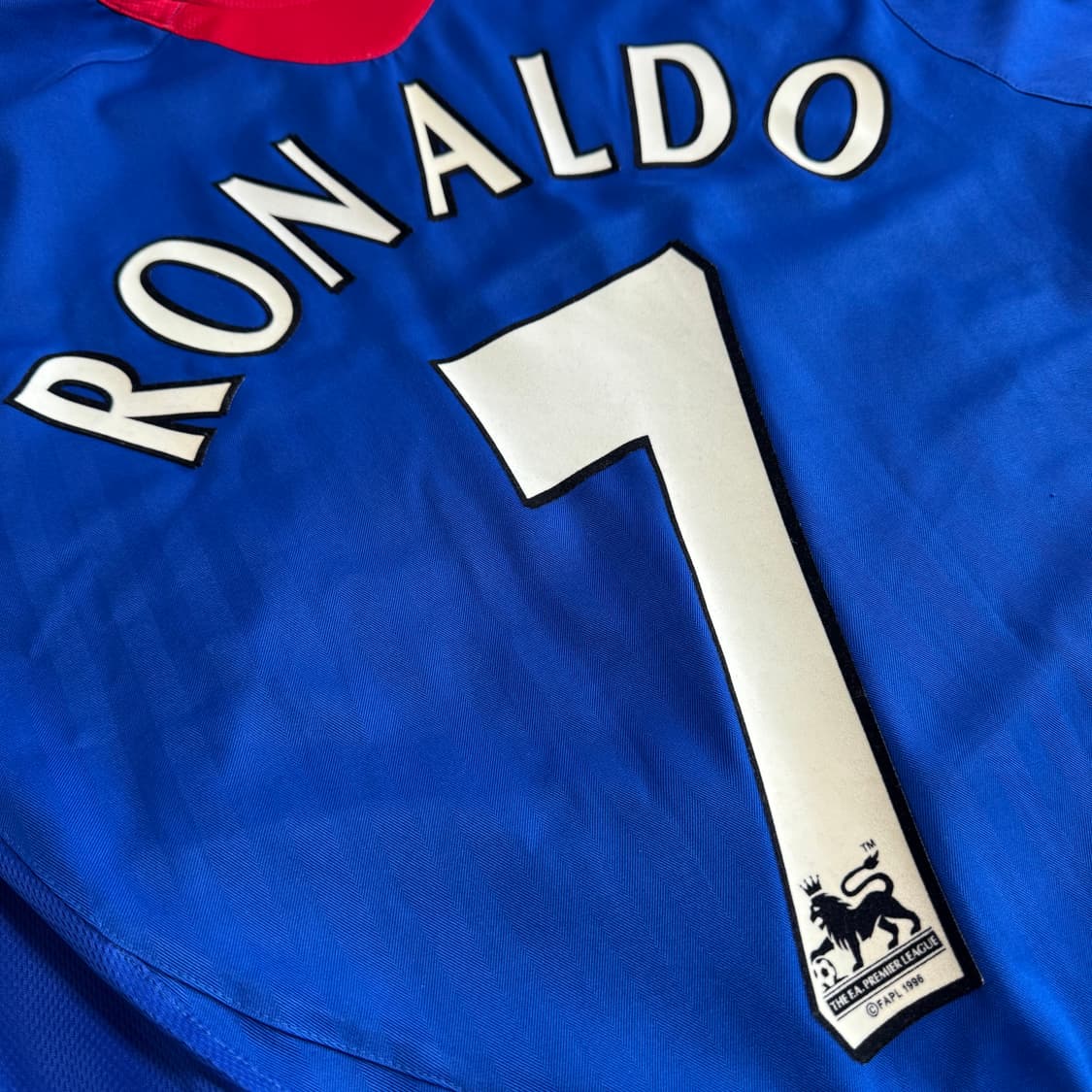 05-06 맨체스터 유나이티드 어웨이 유니폼 크리스티아누 호날두 상품이미지4