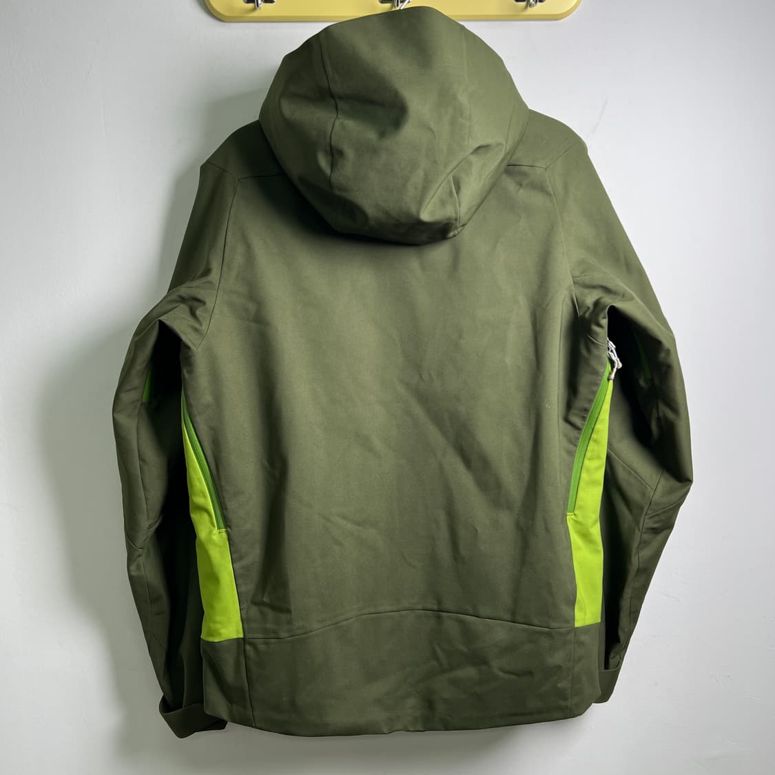 파타고니아 인슐레이티드 파우더 볼 바람막이 자켓 S 상품이미지6