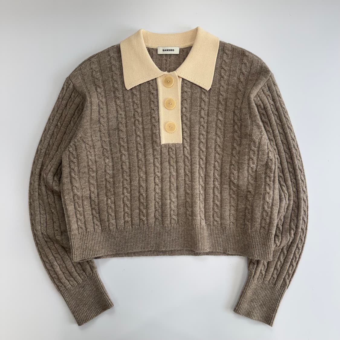 Sandro 산드로 베이지 케이블 카라 니트 상품이미지3