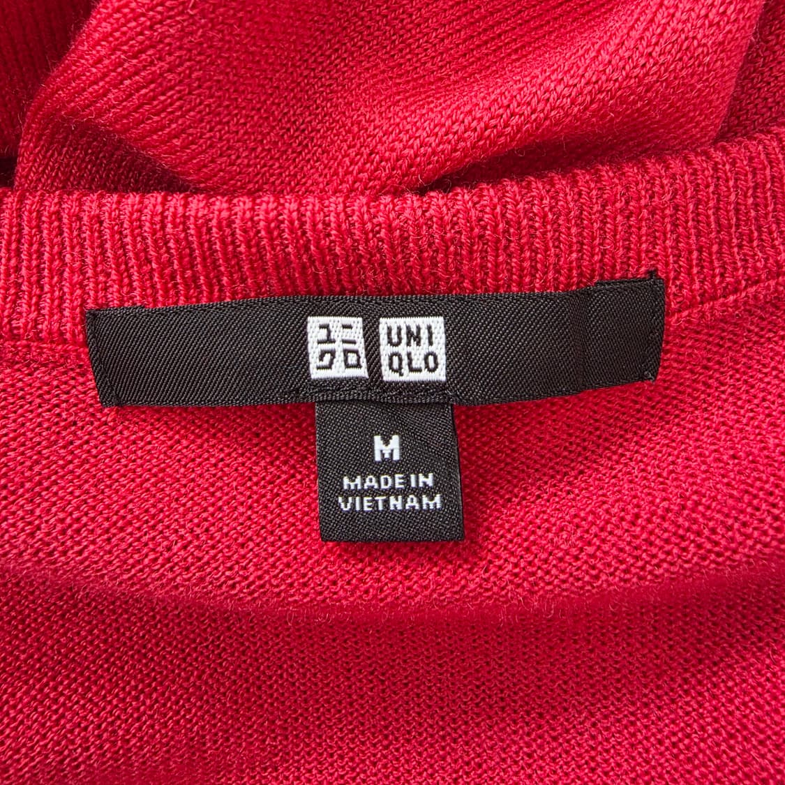 재팬 유니클로 체리 레드 울 100 크루넥 니트  상품이미지8