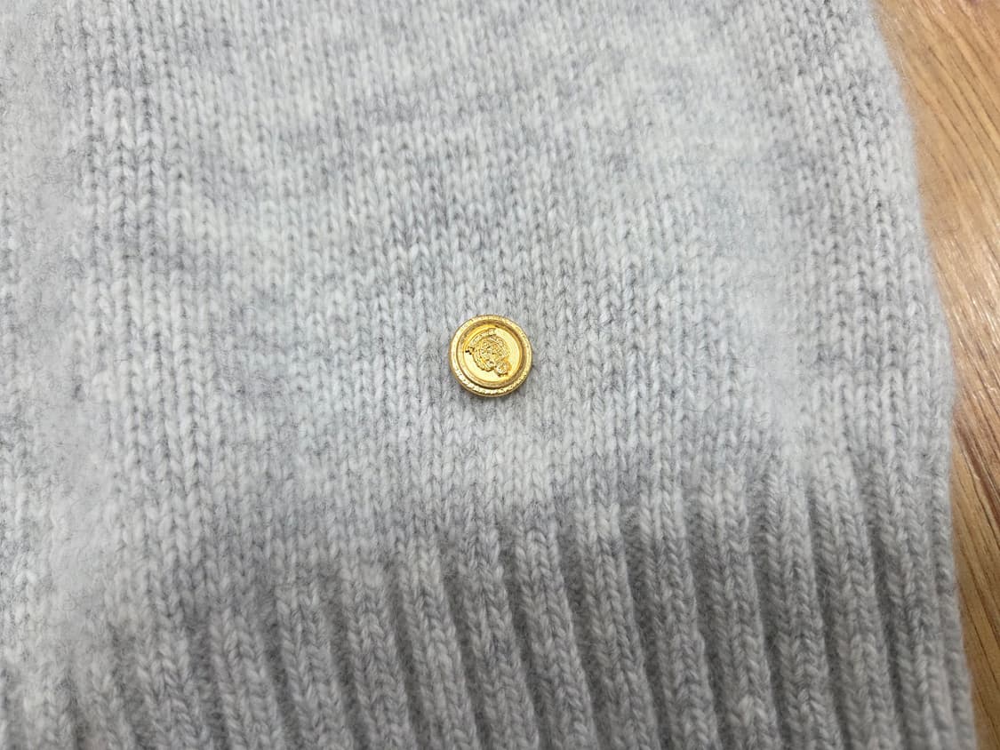 틸아이다이(TILLIDIE) 라쿤 V넥 니트 55-66 새상품 상품이미지5