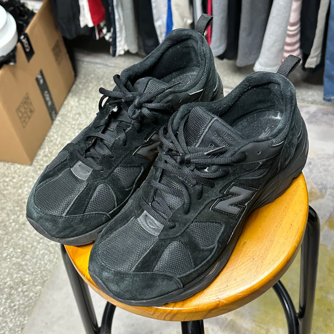 뉴발란스 878 트리플블랙 285 상품이미지1