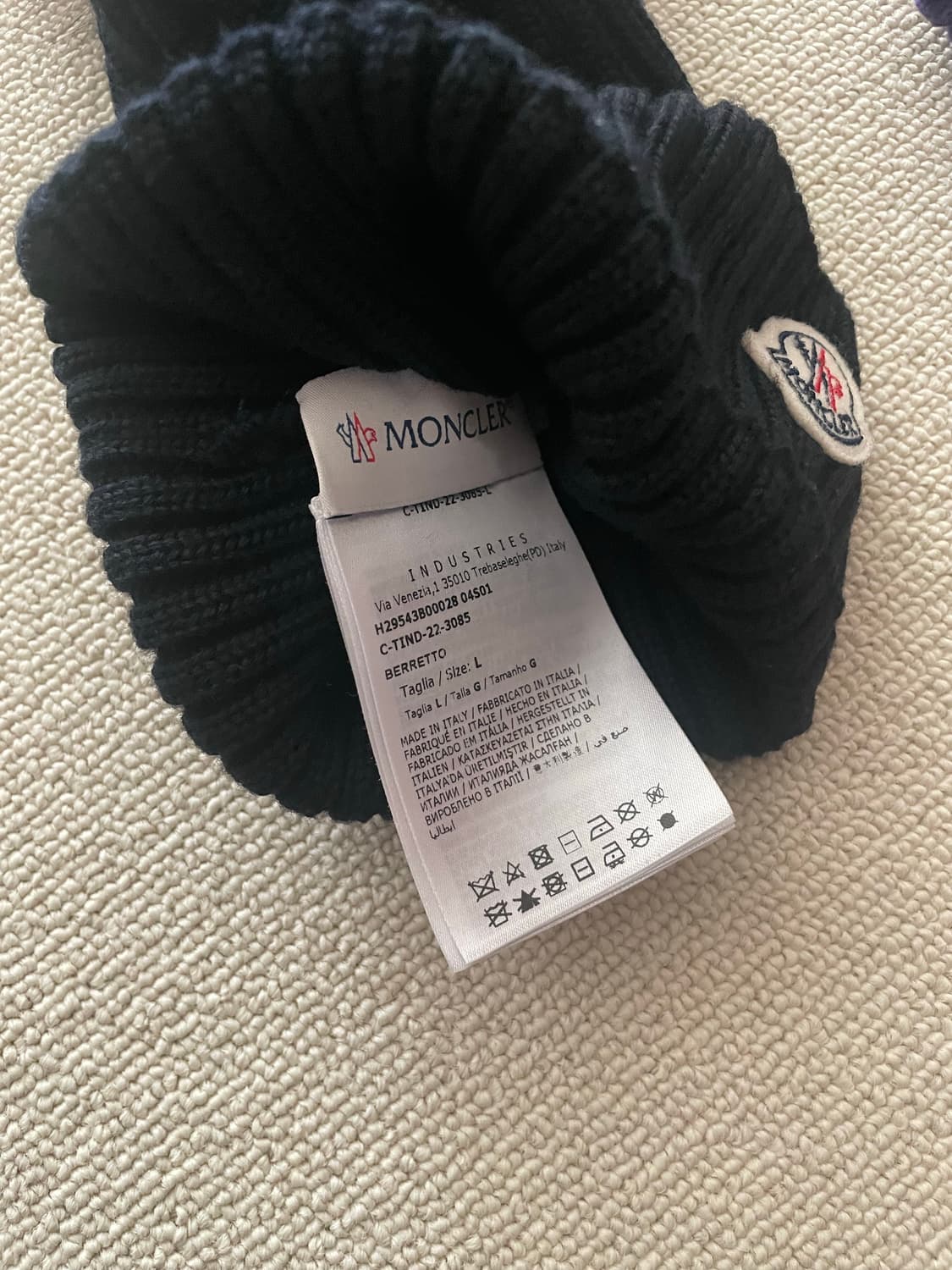 몽클레어 폭스퍼 폼폼 울비니 상품이미지2