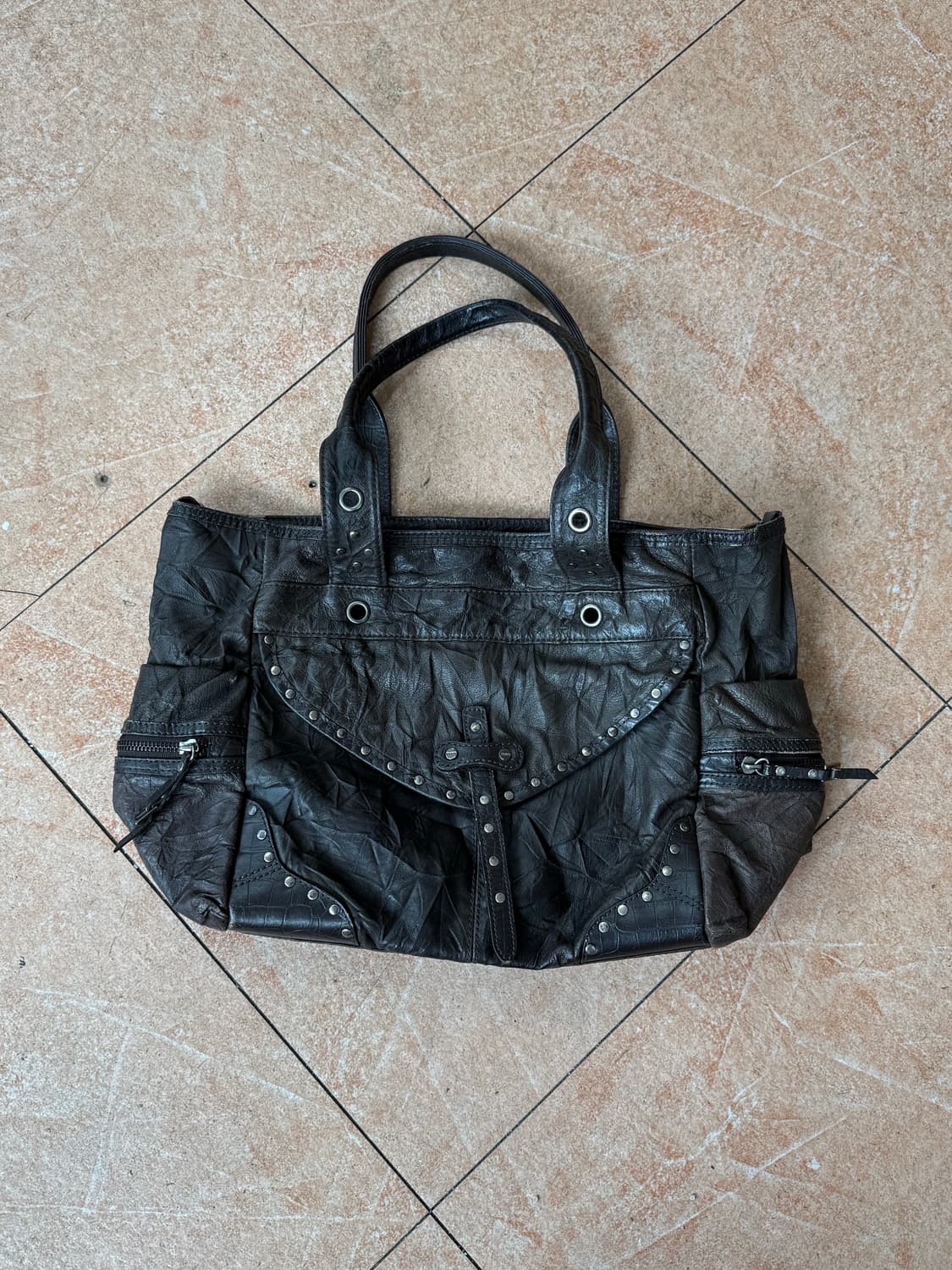 톰보이 빈티지 스터드 브라운 가죽 숄더백  상품이미지1