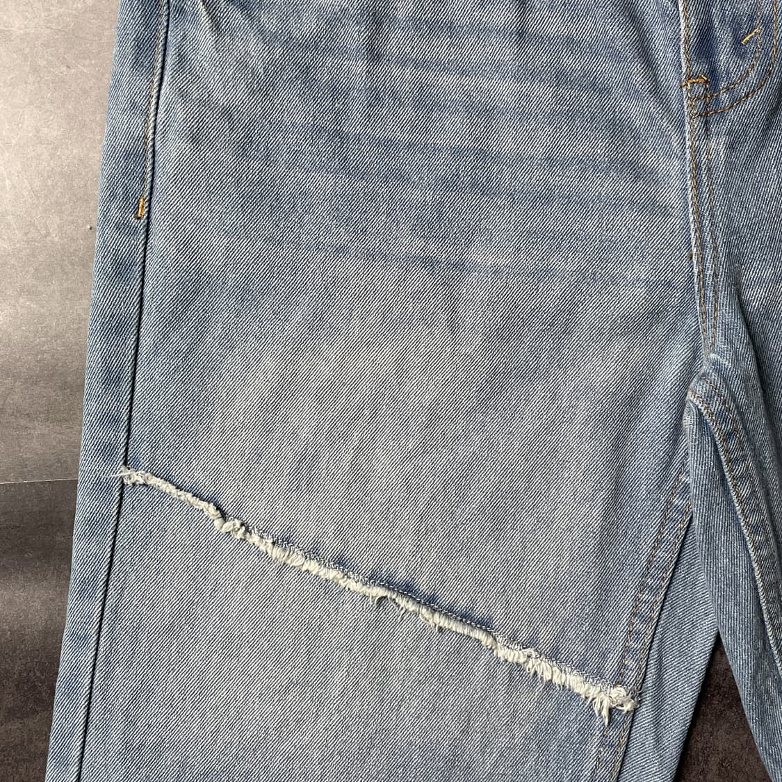 LEVI'S 리바이스511 슬림핏 컷오프 데님 하프팬츠 A01234 상품이미지4
