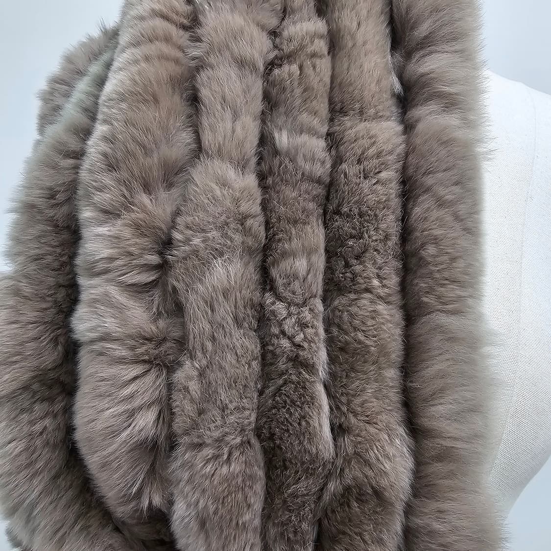 프리미엄 래빗퍼 볼륨 롱 머플러 상품이미지4