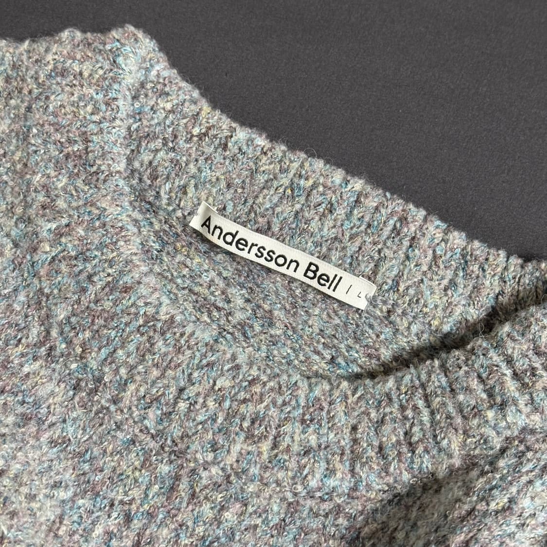 L) 앤더슨벨 데미지 크루넥 스웨터(니트) 상품이미지4