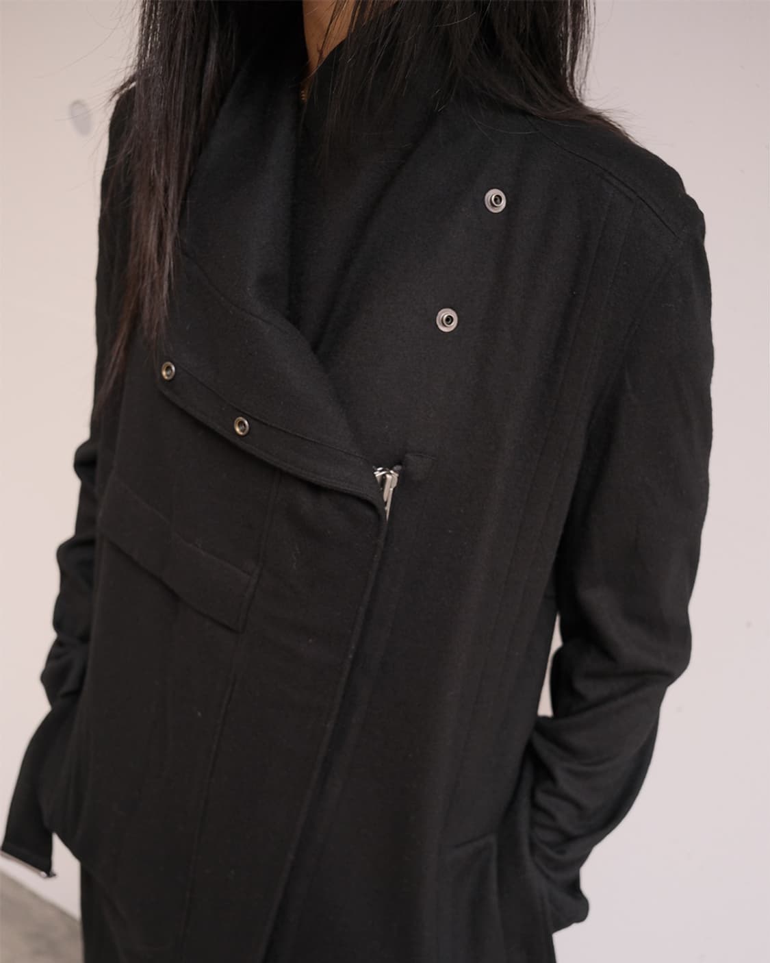 Asymmetric wool coat  상품이미지3