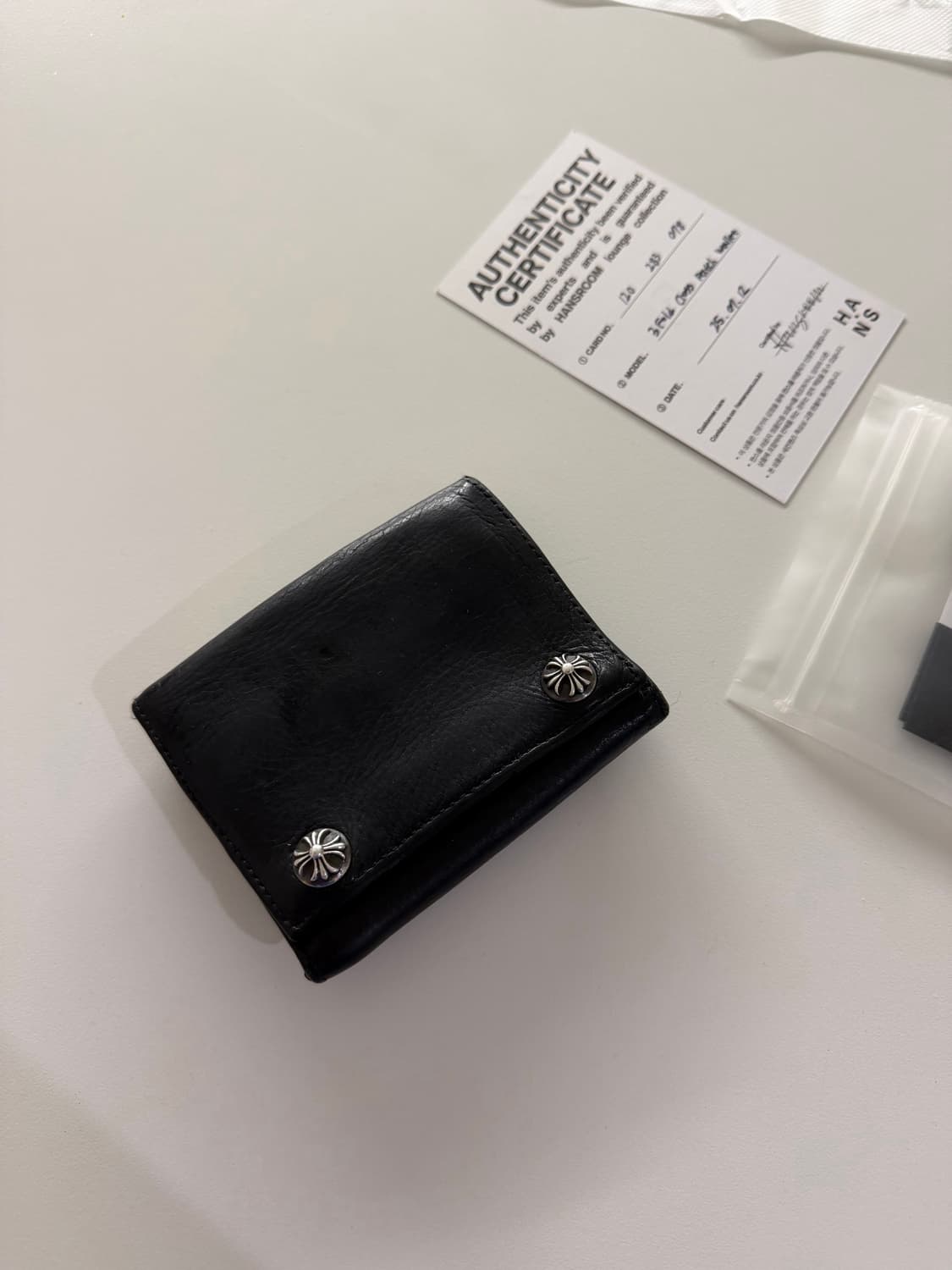크롬하츠 3폴드 크로스패치 지갑 팝니다 상품이미지2