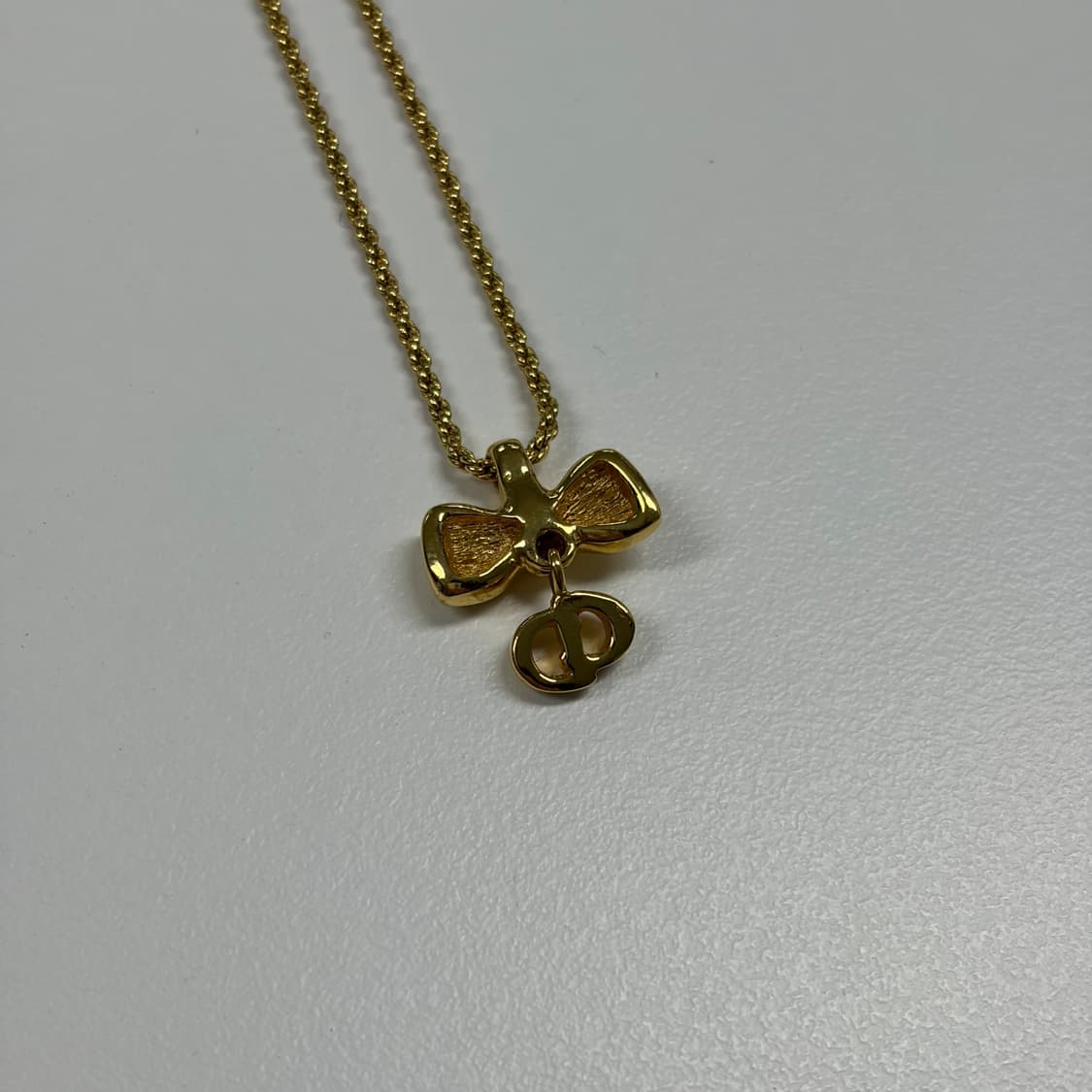 디올 리본 CD 목걸이 상품이미지5