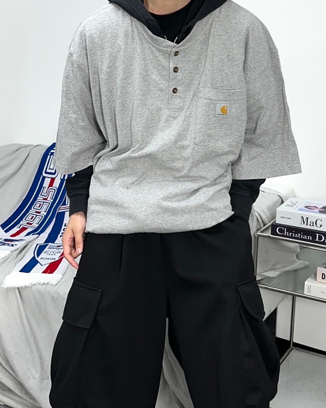 칼하트 헨리넥 포켓 그레이 반팔 상품이미지2
