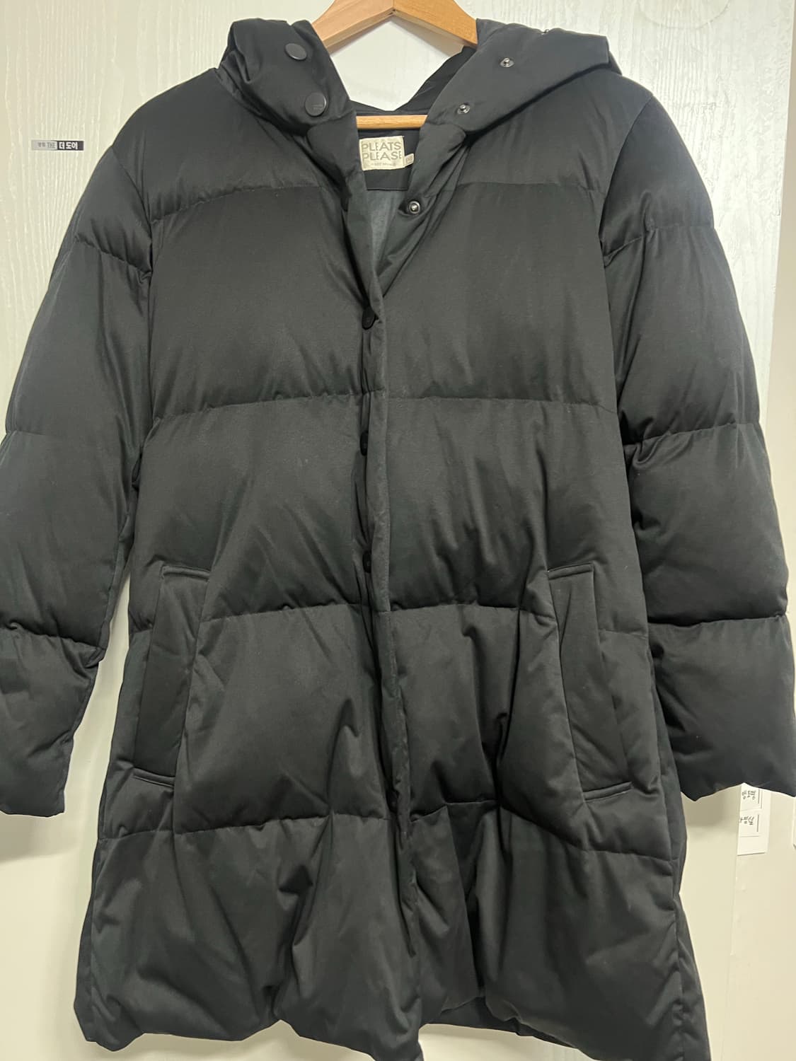 이세이미야케 다운패딩코트  블랙 상품이미지1