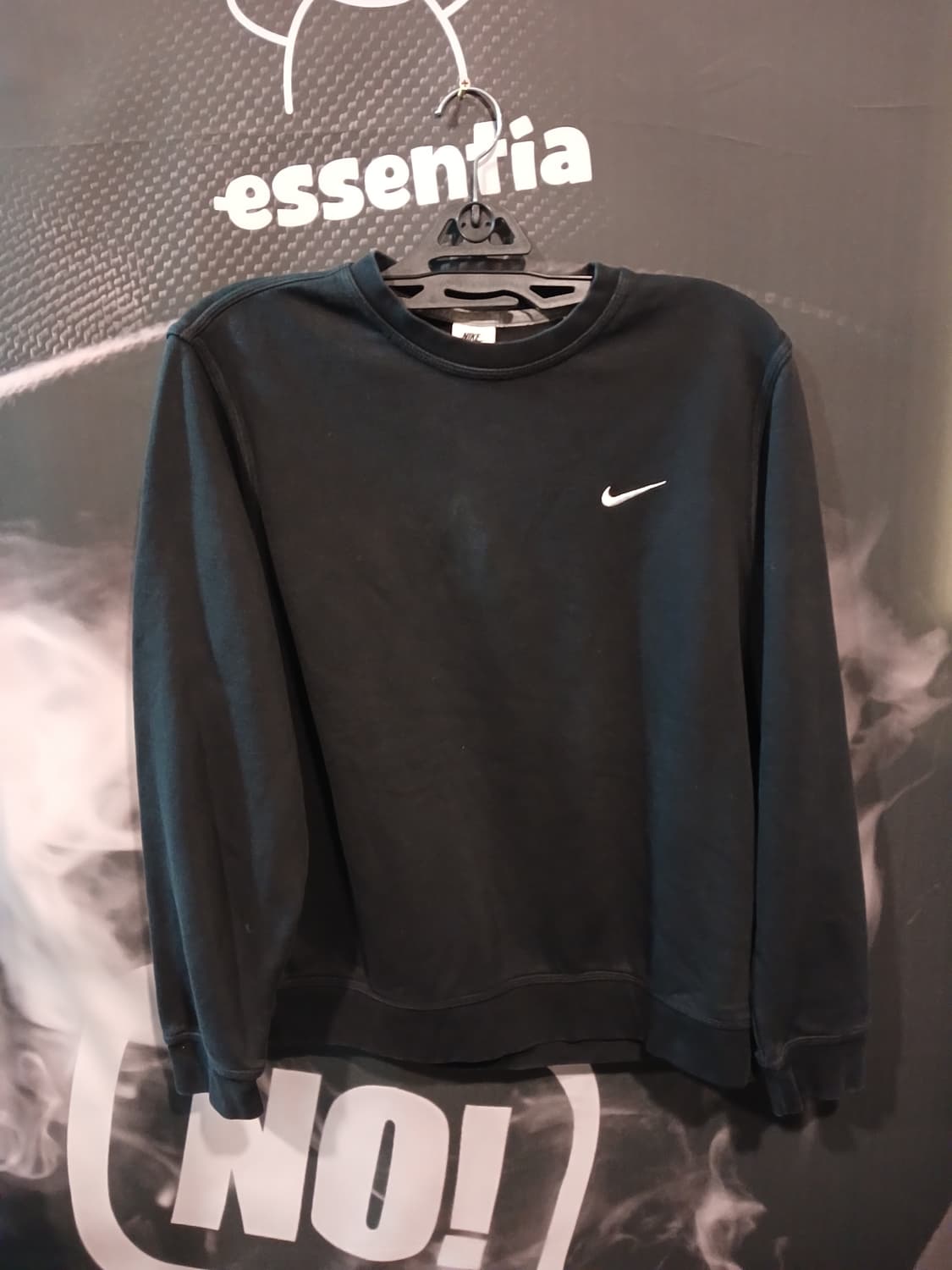 나이키 블랙 스우시 맨투맨 상품이미지1