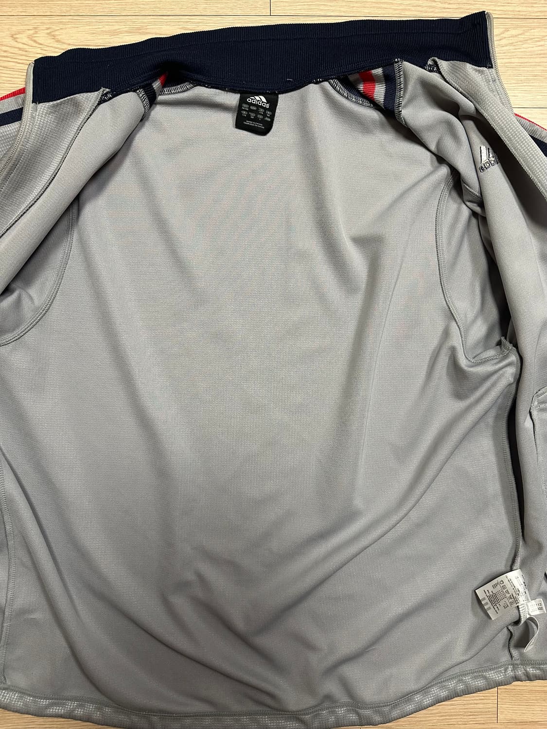 아디다스 빈티지 트랙탑 L 상품이미지3
