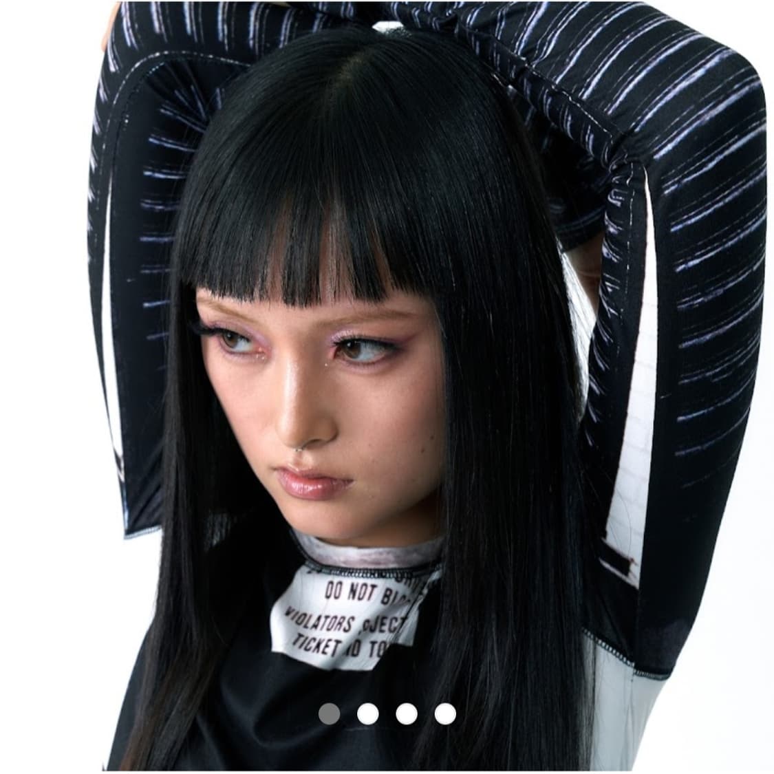 디와이도샵 Flesh + Bone 탑 상품이미지3