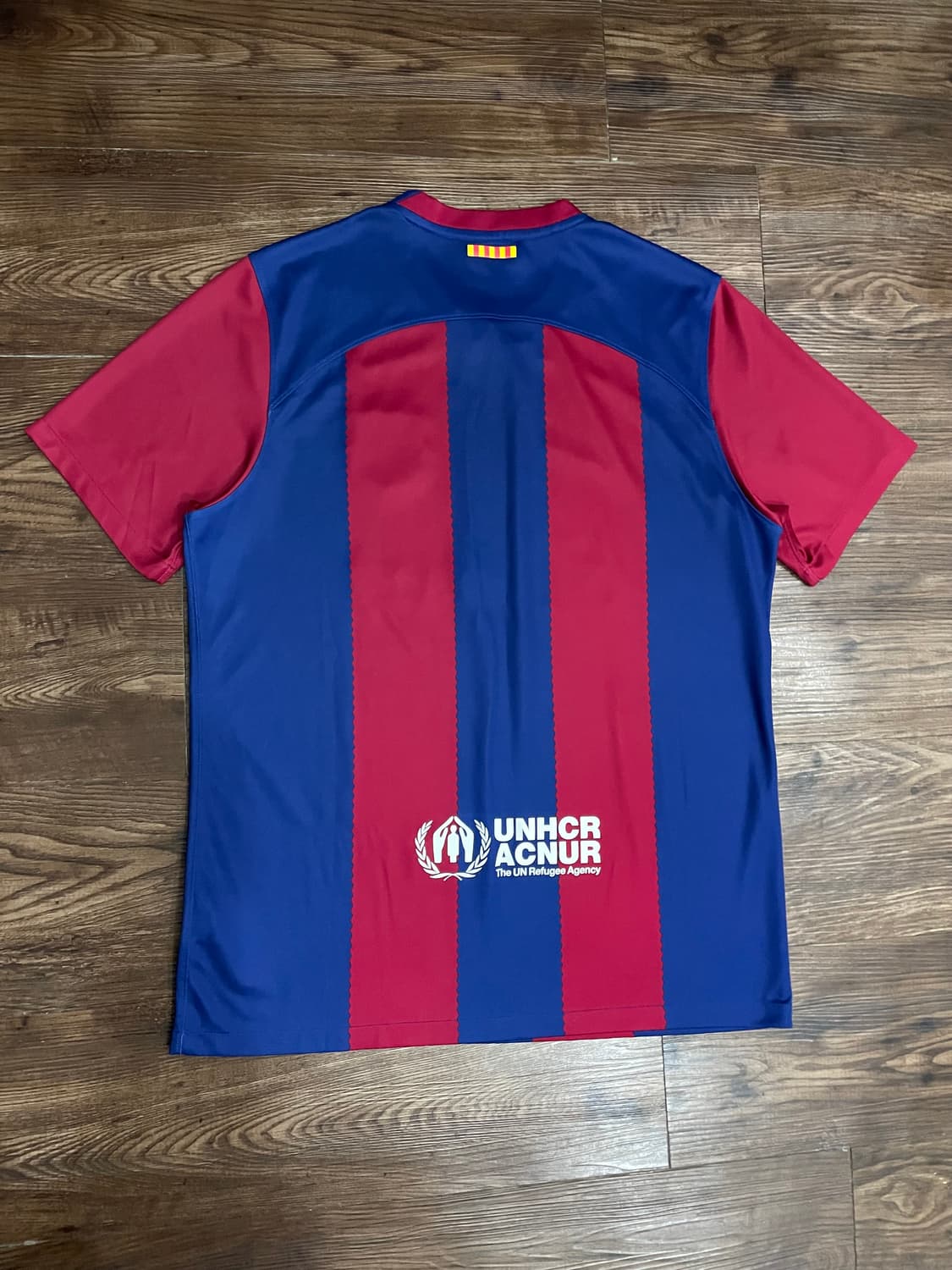 23-24 나이키 FC 바르셀로나 스타디움 홈 유니폼 상품이미지10