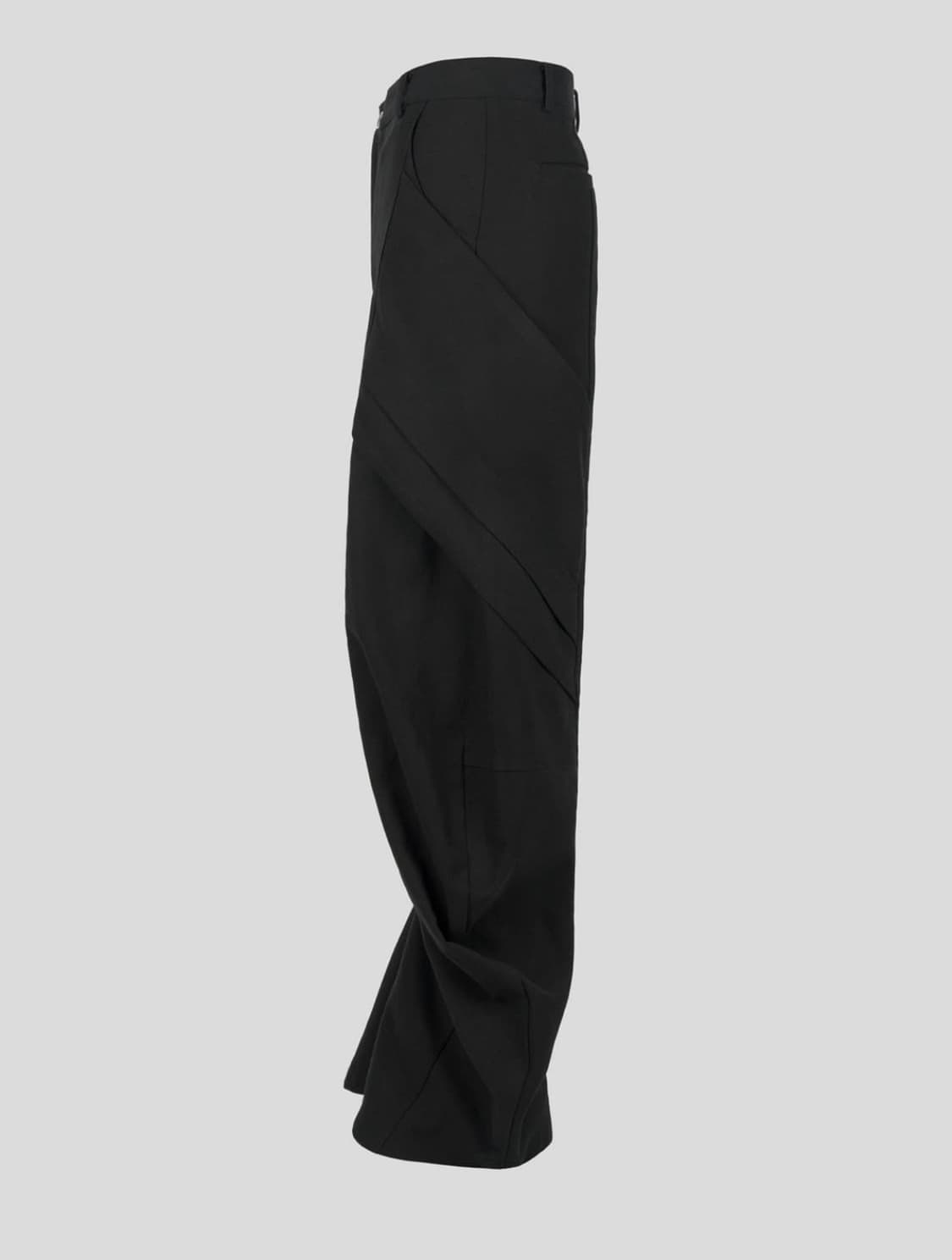 지용킴 24ss 커브드팬츠 상품이미지3